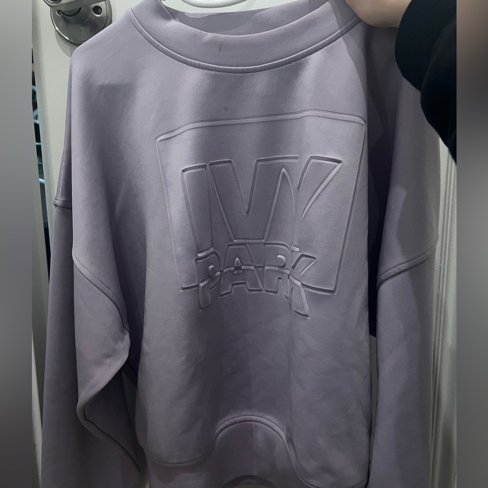 Rare Ivy Park athleisure crewneck sweatshirt.
